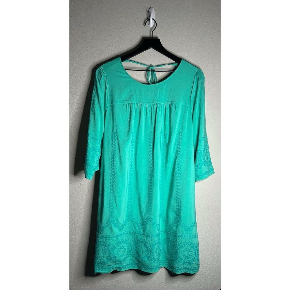 Crown & Ivy Embroidered Tie Back Shift Dress Size L